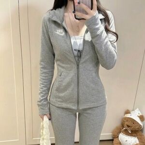 Nike Gray Zip Up Hoodie Sweater